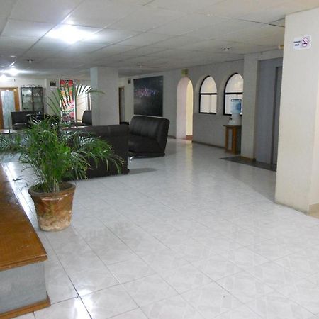 Hotel Plaza El Dorado Pachuca エクステリア 写真
