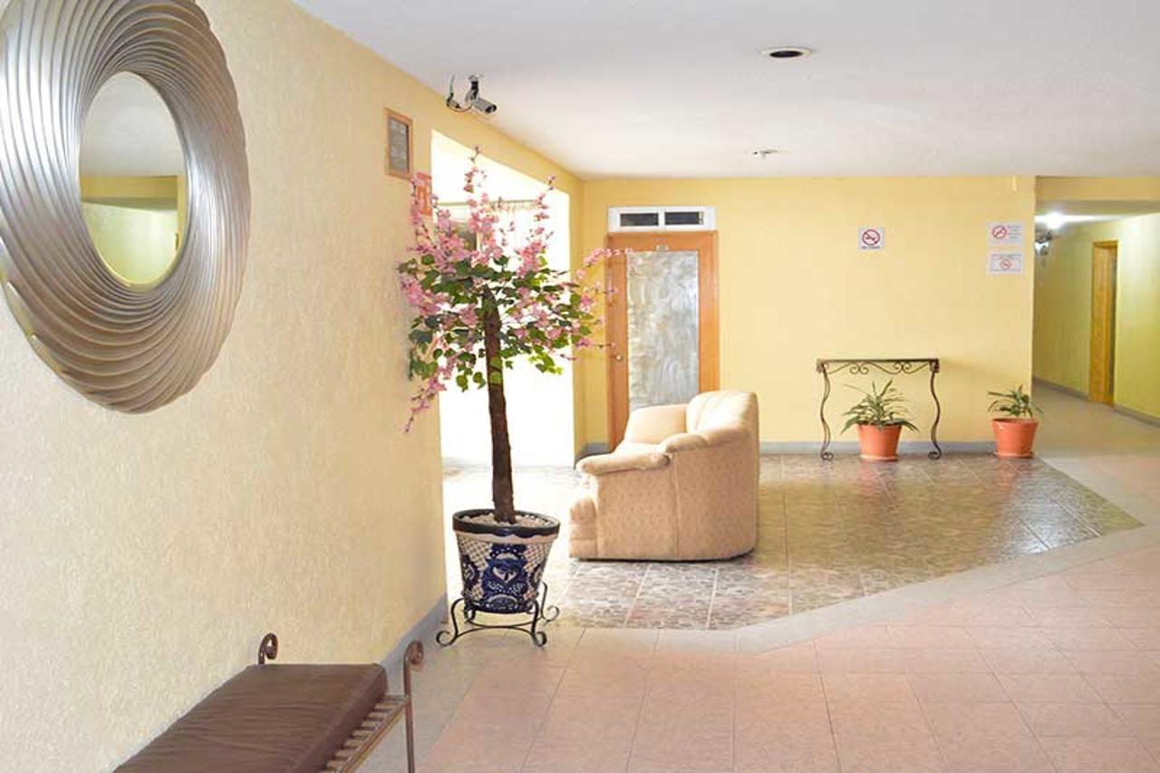 Hotel Plaza El Dorado Pachuca エクステリア 写真