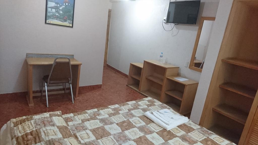 Hotel Plaza El Dorado Pachuca エクステリア 写真