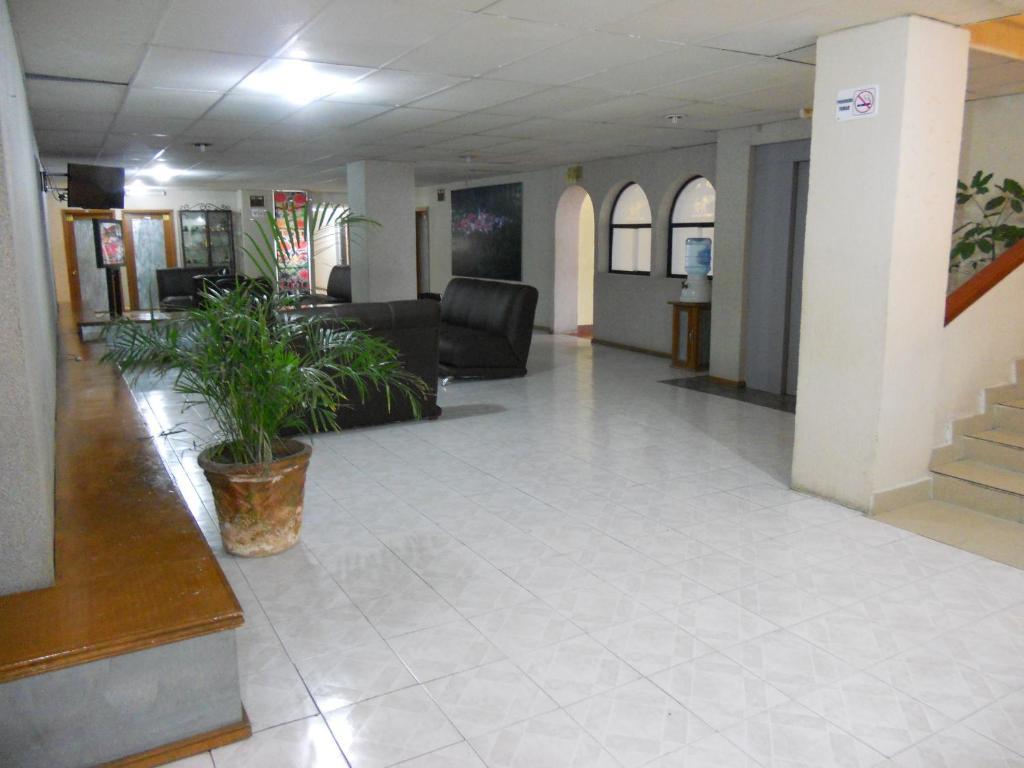 Hotel Plaza El Dorado Pachuca エクステリア 写真